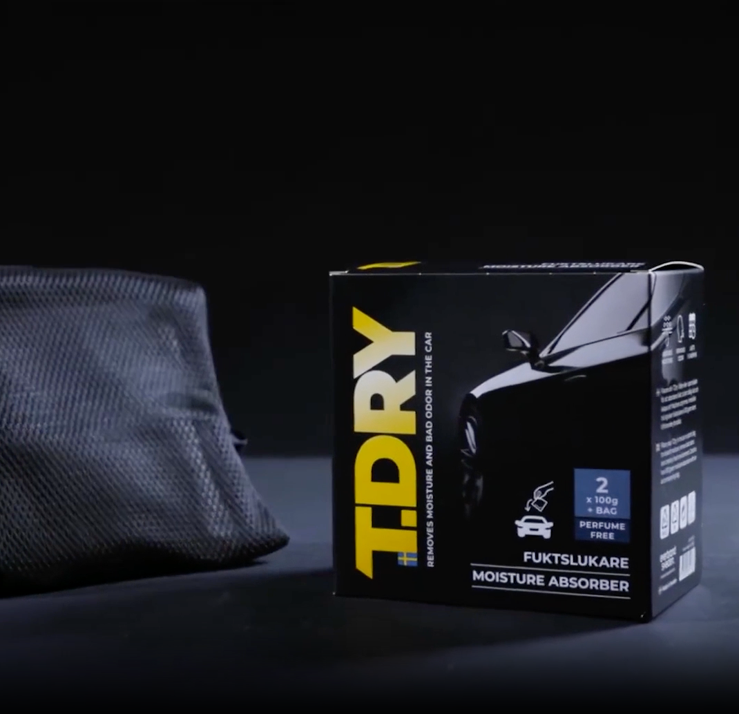 Load video: T.Dry Fresh Moisture Absorber - For car or sports bag (scented)